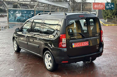 Седан Dacia Logan 2009 в Ровно