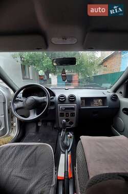 Седан Dacia Logan 2007 в Лисянці