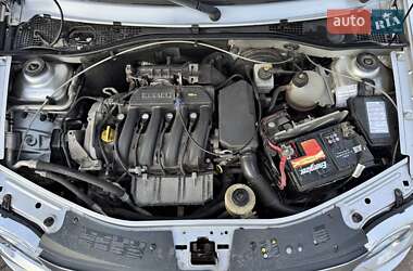 Седан Dacia Logan 2010 в 