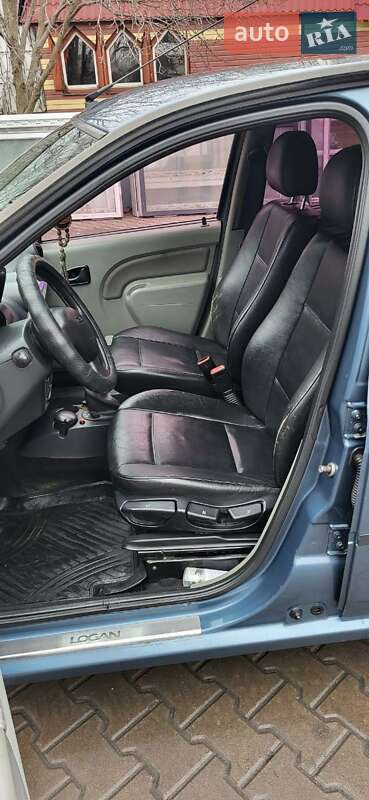 Седан Dacia Logan 2008 в Кривом Роге