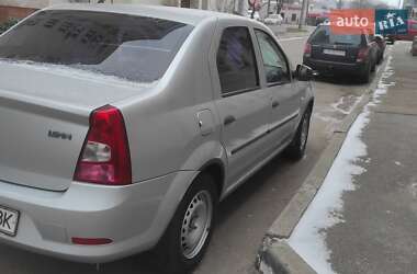 Седан Dacia Logan 2008 в Чернигове