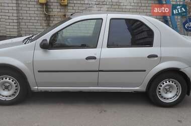 Седан Dacia Logan 2008 в Чернігові