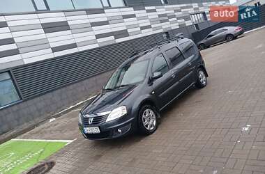 Седан Dacia Logan 2011 в Черкассах