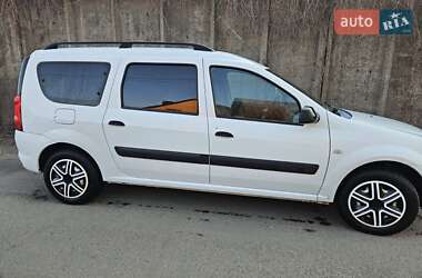 Седан Dacia Logan 2013 в Вінниці