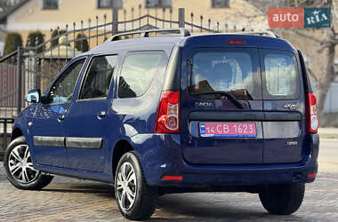 Седан Dacia Logan 2009 в Самборе