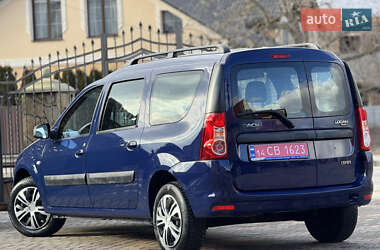 Седан Dacia Logan 2009 в Самборе