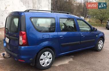 Седан Dacia Logan 2009 в Чернигове