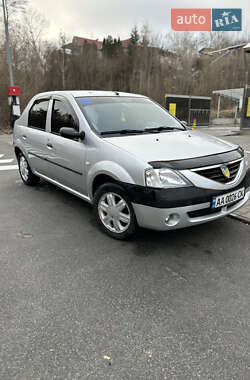 Седан Dacia Logan 2007 в Києві