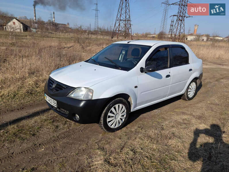 Седан Dacia Logan 2005 в Радехове фото 3 Седан Dacia Logan 2005 в Радехове