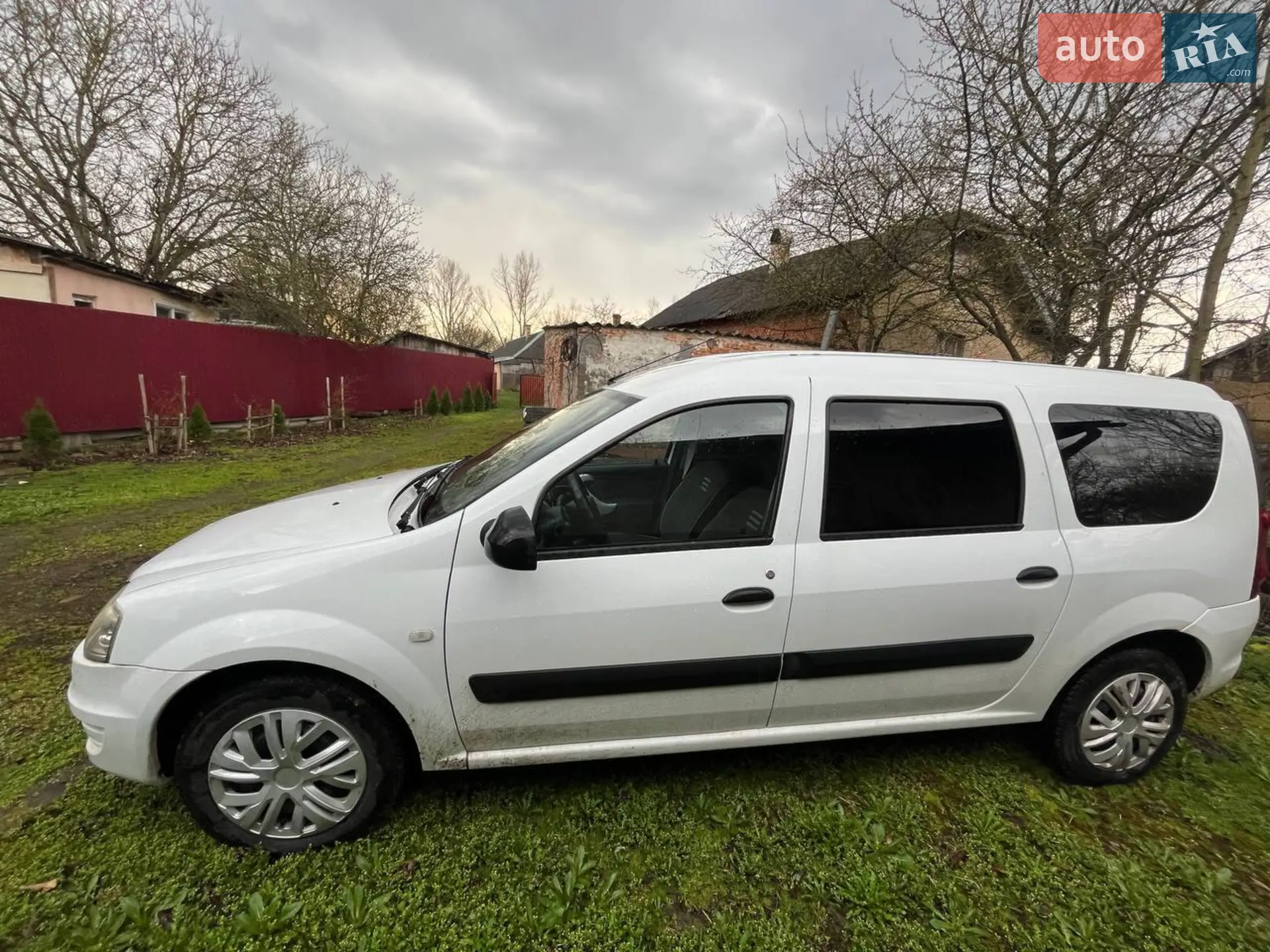 2012 Dacia Logan - мініатюра 2
