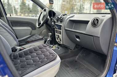 Седан Dacia Logan 2006 в 