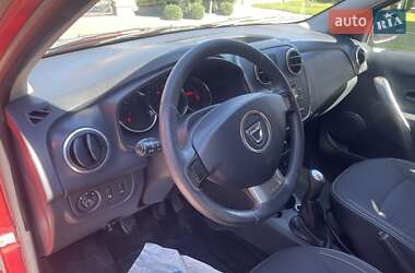 Седан Dacia Logan 2014 в 