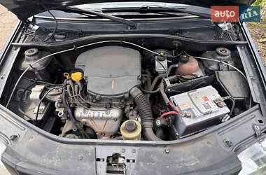 Седан Dacia Logan 2007 в 