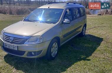 Седан Dacia Logan 2012 в 