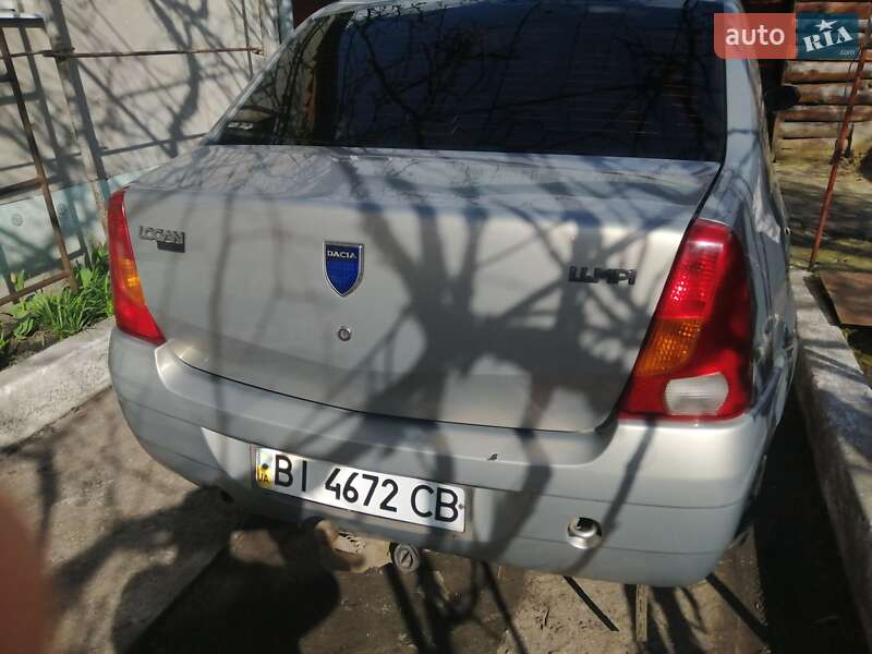 Седан Dacia Logan 2006 в Миргороді
