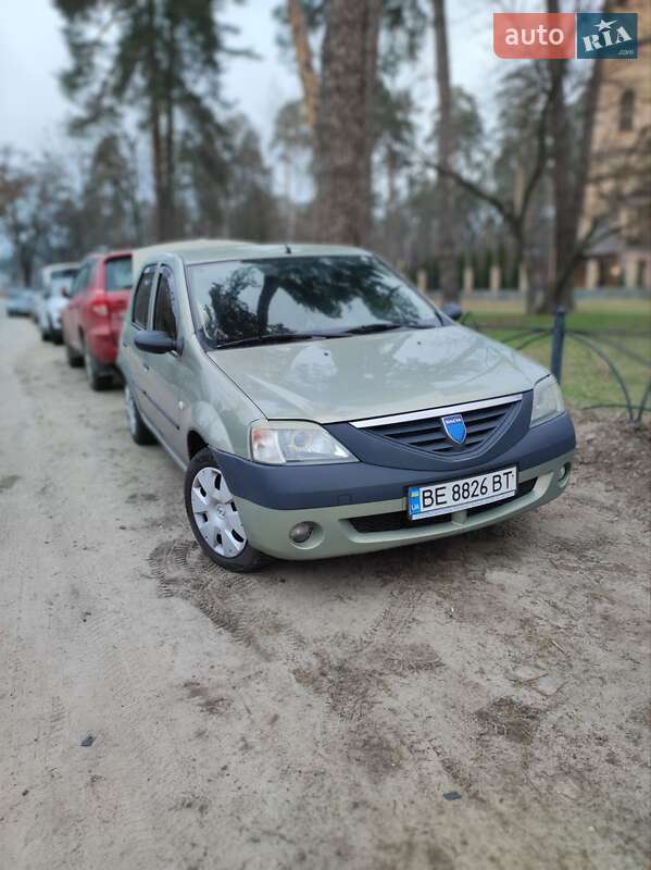 Седан Dacia Logan 2007 в Борисполі