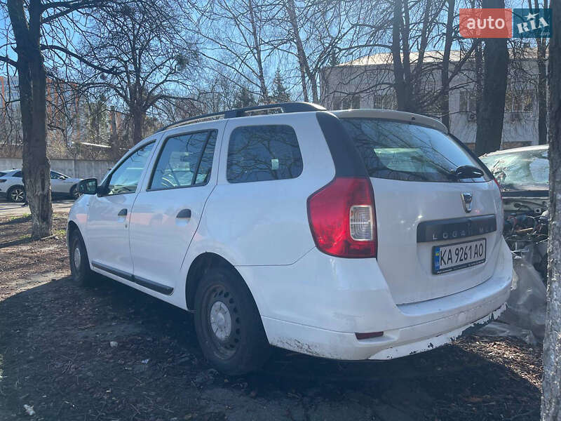 Седан Dacia Logan 2016 в Киеве