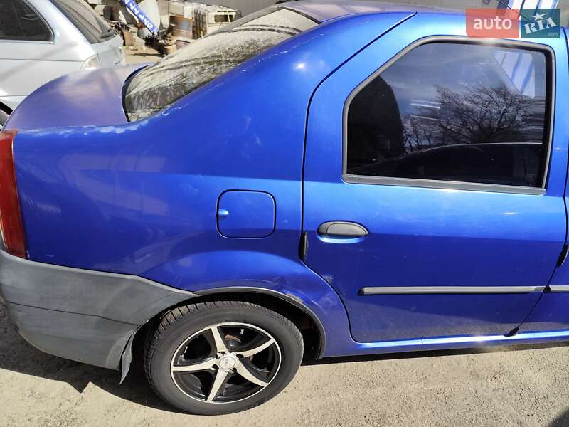 Седан Dacia Logan 2007 в Києві