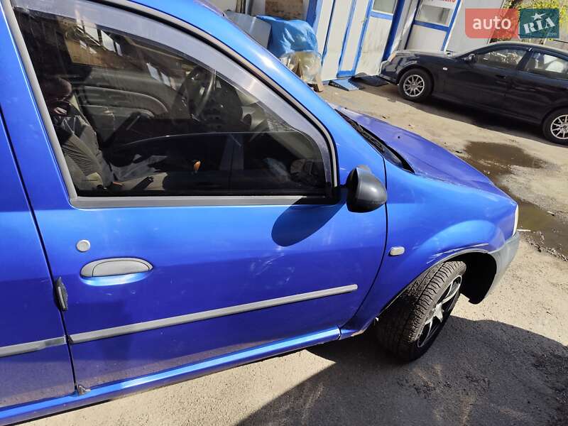 Седан Dacia Logan 2007 в Києві