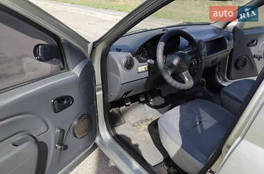 Седан Dacia Logan 2006 в 