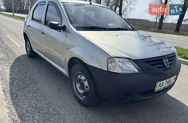Седан Dacia Logan 2006 в 