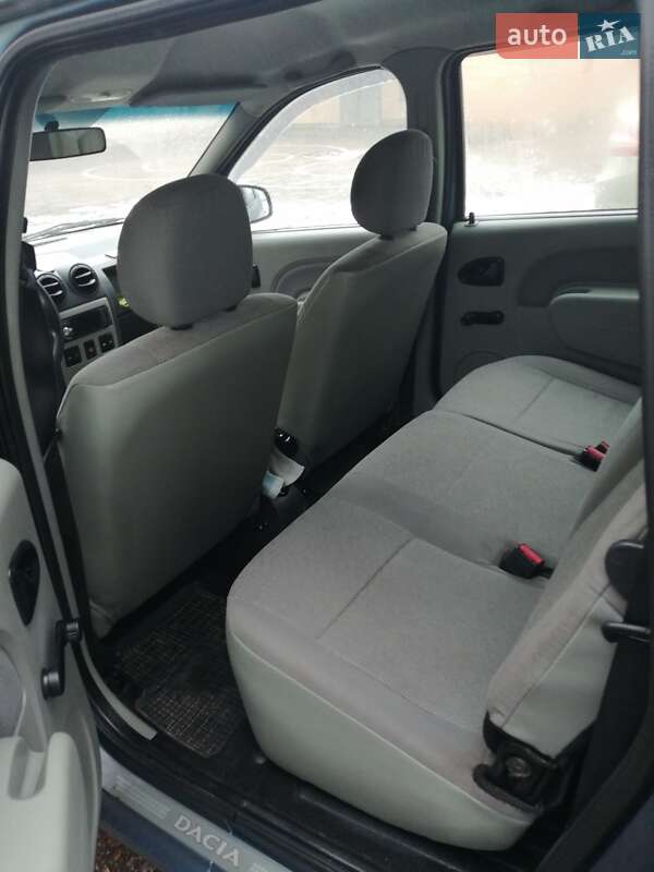 Седан Dacia Logan 2008 в Лубнах