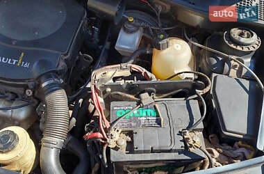 Седан Dacia Logan 2008 в 