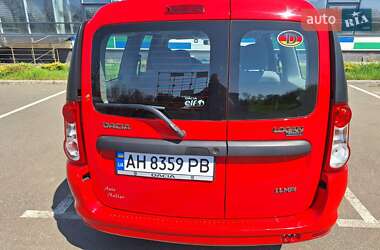Седан Dacia Logan 2009 в 