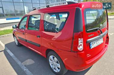 Седан Dacia Logan 2009 в 