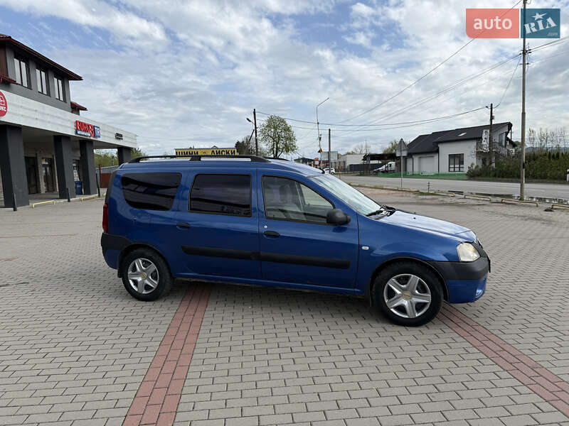 Седан Dacia Logan 2007 в Хусті