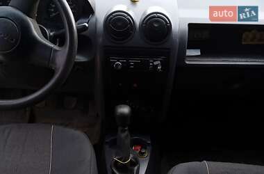 Седан Dacia Logan 2005 в 