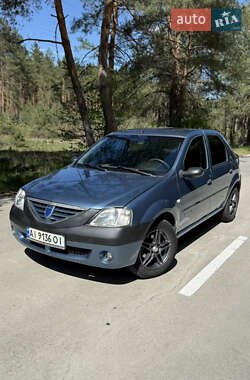 Седан Dacia Logan 2007 в Славуті