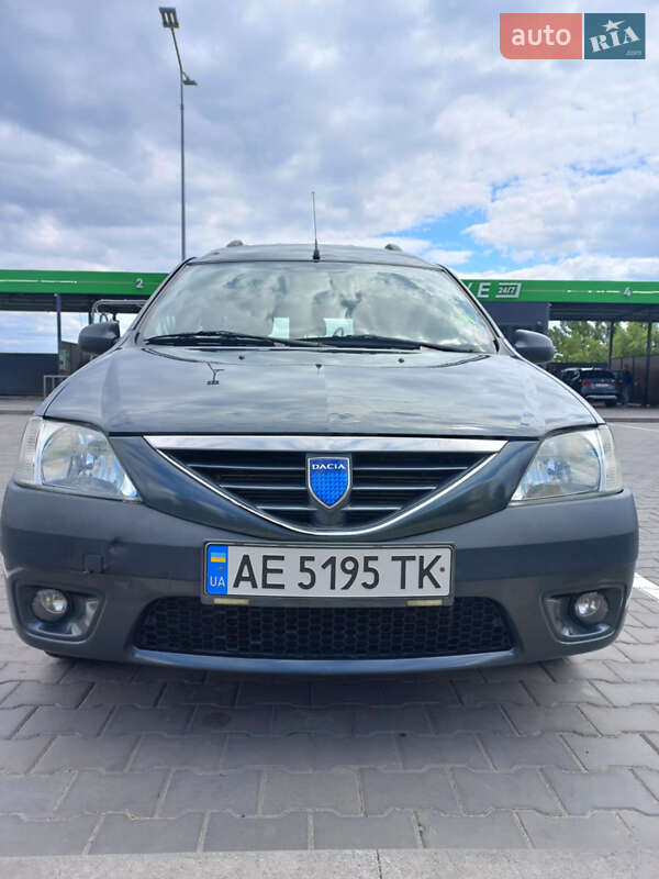 Седан Dacia Logan 2008 в Каменском