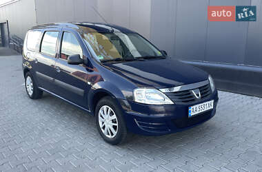 Седан Dacia Logan 2012 в Киеве