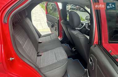 Седан Dacia Logan 2008 в 