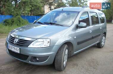 Седан Dacia Logan 2009 в 
