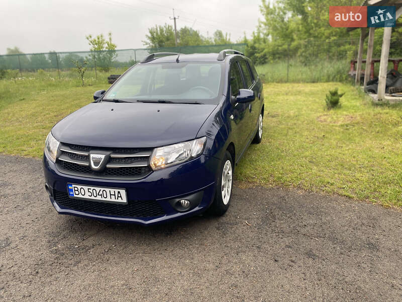 Седан Dacia Logan 2015 в 