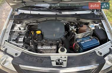 Седан Dacia Logan 2006 в 