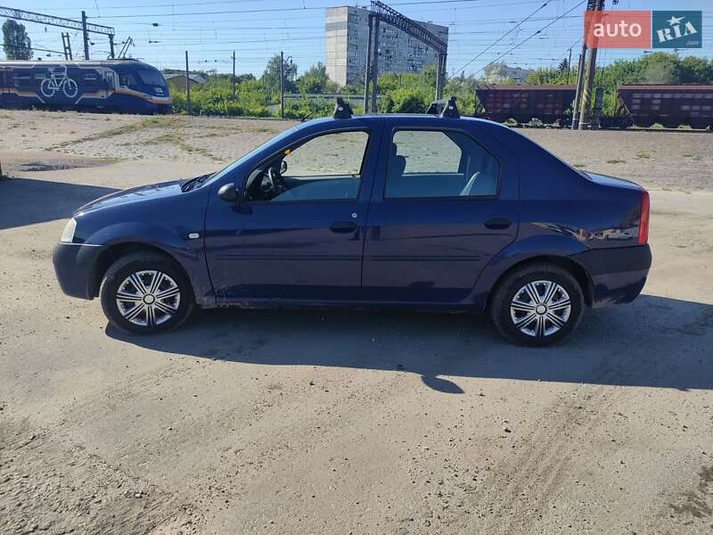 Седан Dacia Logan 2007 в Харкові