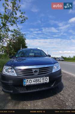 Седан Dacia Logan 2009 в Воловце