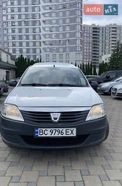 Седан Dacia Logan 2011 в Львові