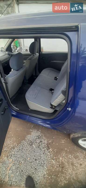 Седан Dacia Logan 2009 в Львове