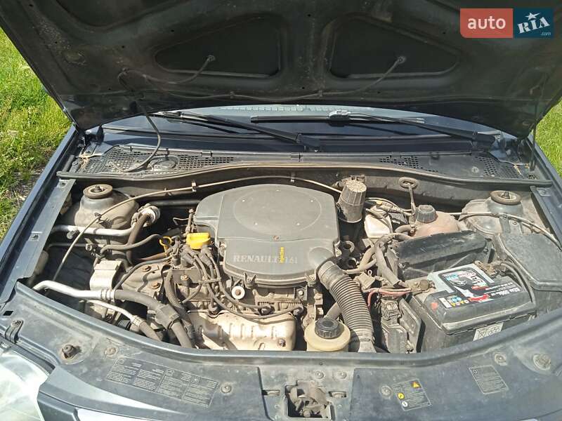 Седан Dacia Logan 2007 в Чернигове