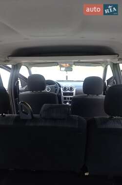 Седан Dacia Logan 2009 в 