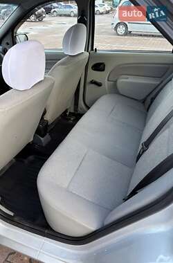 Седан Dacia Logan 2007 в 