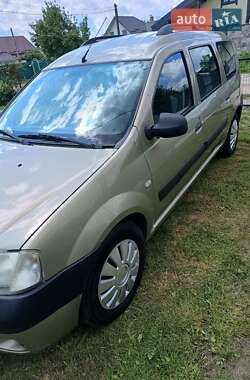 Седан Dacia Logan 2008 в 
