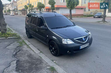 Седан Dacia Logan 2008 в Умани