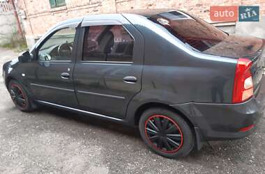 Седан Dacia Logan 2008 в 