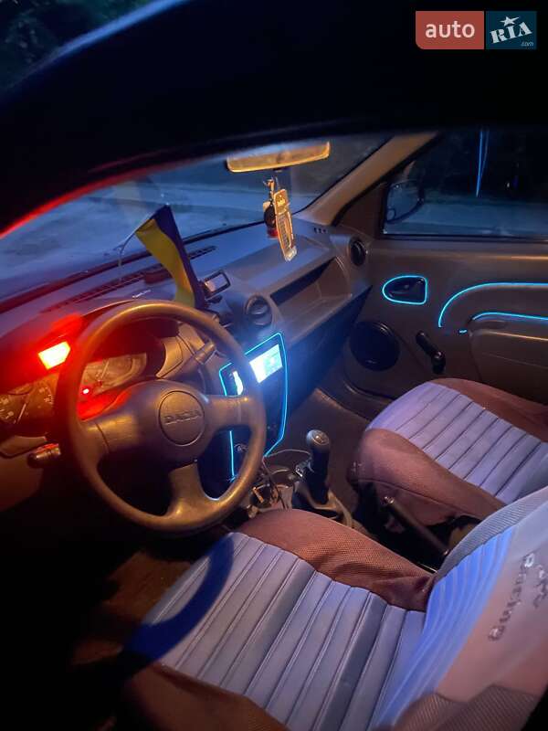 Седан Dacia Logan 2006 в Івано-Франківську фото 10 Седан Dacia Logan 2006 в Івано-Франківську