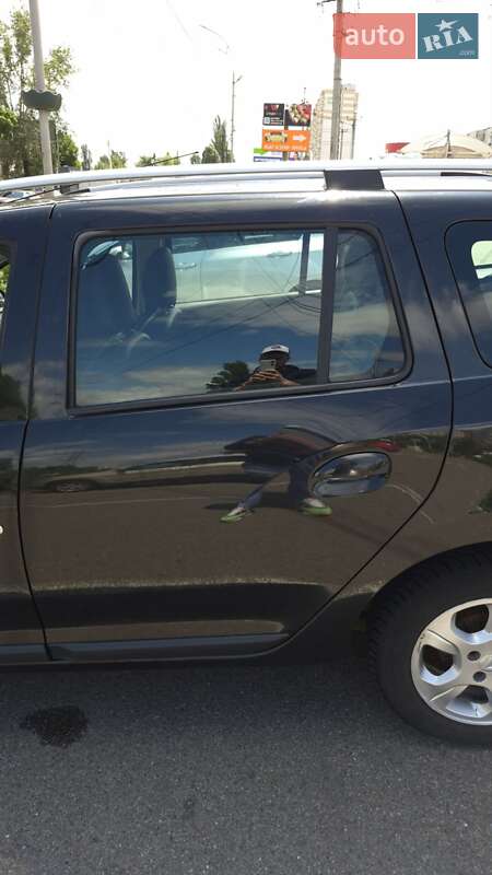 Седан Dacia Logan 2016 в Киеве